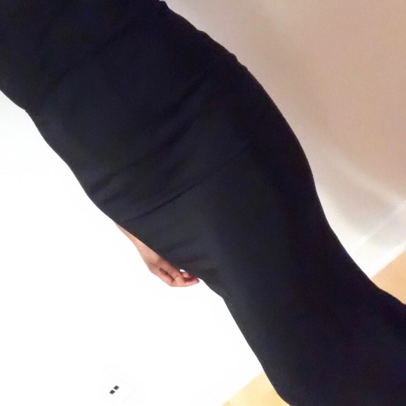 Floor length evening gown - Picture 2 of 4